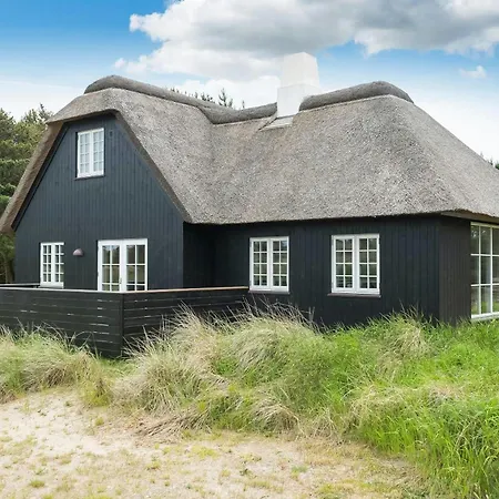 Enchanting Thatched In Dunes *