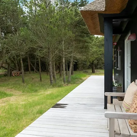 Enchanting Thatched Home In Skagen Dunes