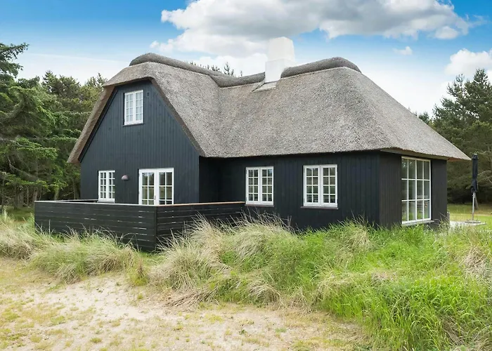 Enchanting Thatched In Dunes *